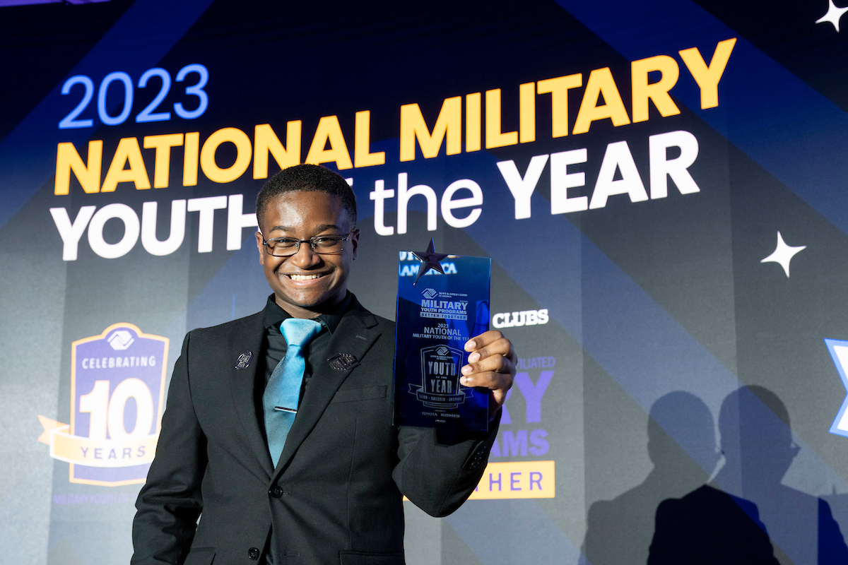 “Diversity and inclusion are critical elements in creating positive relationships; opening one's mind to include others' points of view is imperative to our personal growth.” - Xavier B., 2023-24 National Military Youth of the Year💜⭐ #MonthoftheMilitaryChild