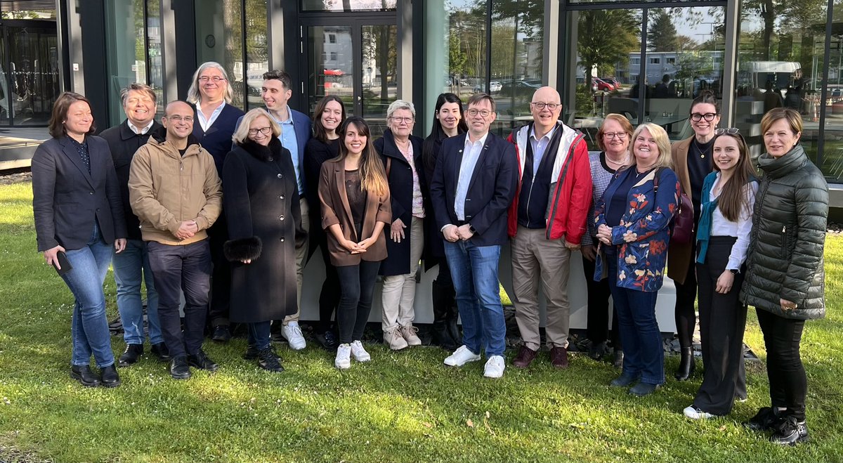 Thankful that the 1st day of the #JPND expert group #PanEUCare workshop went so well and informative. Inspiring colleagues with excellent cognitive performance and still smiling after lots pf input 😉. 17 different countries at the #DZNE in #Bonn. #HealtCareResearch