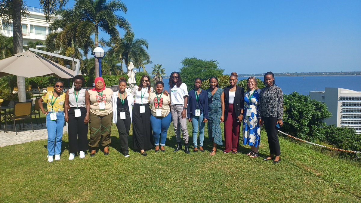 Great to be in Maputo last week with these fantastic #WomenInMalaria from <a href="/ifakarahealth/">Ifakara Health Institute</a> <a href="/Manhica_CISM/">CISM Manhiça</a> <a href="/fiocruz/">Fiocruz</a> &amp; <a href="/UQ_News/">UQ News</a> for our Infrared Spectroscopy for #malaria vector surveillance meeting. From field entomology to machine learning, this team has it covered. <a href="/VectorsGlasgow/">VectorsGlasgow</a>