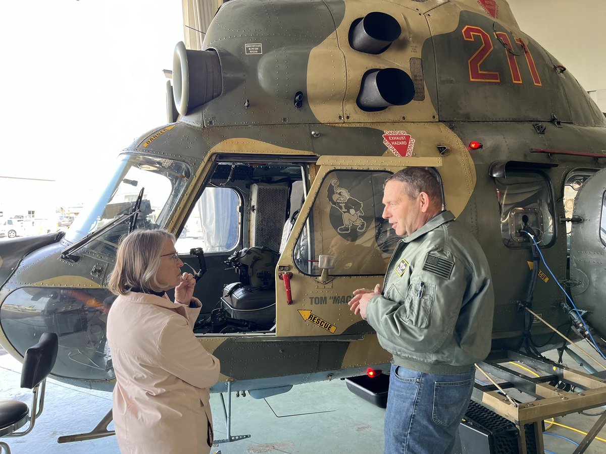 I toured @IATechInstitute’s world-renowned Operator Performance Laboratory! With its cutting-edge flight test outfit, OPL stands in a league of its own, setting the standard for flight testing globally. During the tour, I had the pleasure of meeting OPL's Director, Tom Schnell,