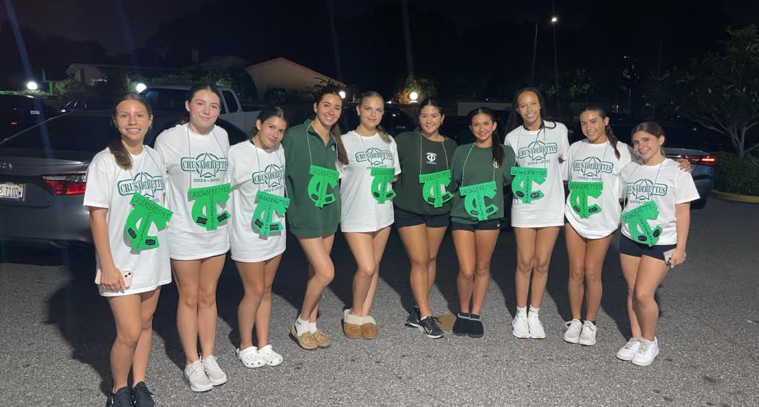Congratulations to the 2024-2025 Crusaderette Dance Team! 💚 Members in no particular order: London, Lauren, Amber, Ysa, Sophia, Ashton, Cate, Isabella, Sloan, and Juliana. Not pictured are Jazmin and Gracie. We cannot wait to see their performances throughout the year!