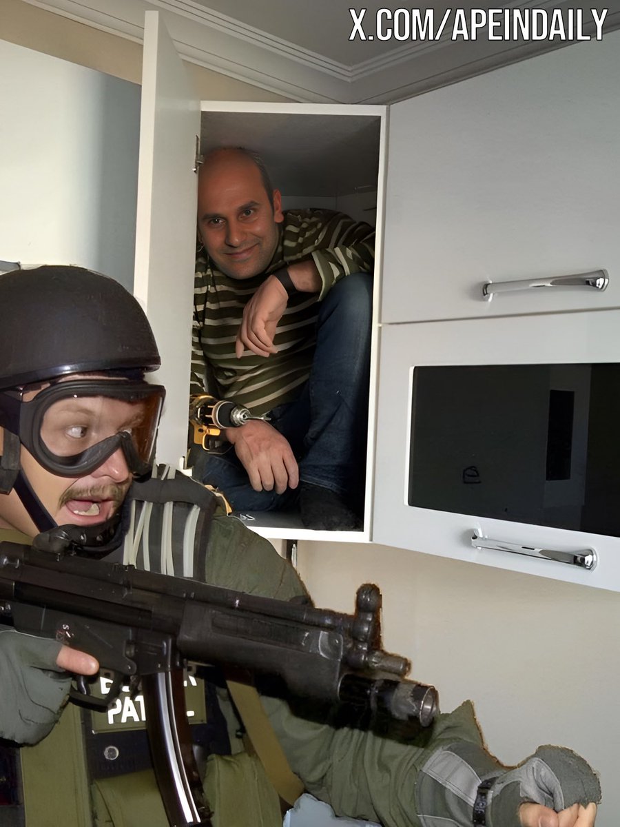 apeindaily's tweet photo. JUST LOL IN on #APETV
The live footage of #binance fugitive from Nigeria being caught https://t.co/Lc7bk05TNX