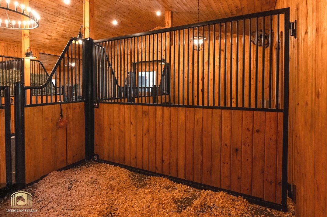 Stall Idea For Breeders 💡 Our Hinged Foaling Partitions smoothly open to transform to 2 separate stalls into 1 larger foaling stall. Providing your barn with flexibility while providing added comfort to your mare 🐴 #DreamBarn #Equestrian #Foals #BreedingBarn