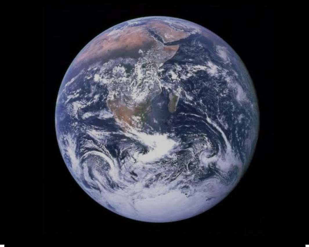mausoto's tweet photo. Hoy 22 de abril Día Mundial del Planeta Tierra, aunque debe de ser los 365 días del año!! Debemos cuidarlo protegerlo y quererlo ya q es la “casa de todos” sin ella no habrá mas
Vida! Cuidemos el Planeta!! @mollynico #masxmex #quieresunfuturocuidaelplaneta https://t.co/Bx1nAtD5fE