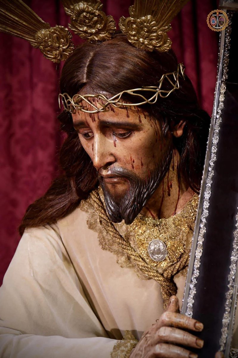 esperanzafdezc's tweet photo. Durante los próximos meses llevaré a cabo la #restauración de la imagen de Ntro. Padre Jesús del Silencio, titular de la @HdaddelSilencio de Sanlúcar de Barrameda (Cádiz), a la que agradezco la confianza depositada en mí y en mi trabajo.

 📷: Hermandad del Silencio https://t.co/YKjuIjdyGu