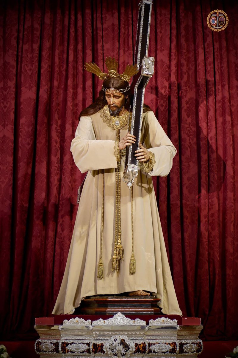 esperanzafdezc's tweet photo. Durante los próximos meses llevaré a cabo la #restauración de la imagen de Ntro. Padre Jesús del Silencio, titular de la @HdaddelSilencio de Sanlúcar de Barrameda (Cádiz), a la que agradezco la confianza depositada en mí y en mi trabajo.

 📷: Hermandad del Silencio https://t.co/YKjuIjdyGu