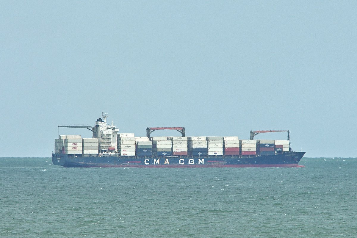 Operated by #COSCO the CMA CGM BEIRA, IMO:9302956 en route to San Antonio, Chile, flying the flag of Malta 🇲🇹. #ShipsInPics #ContainerShip #CMACGMBeira