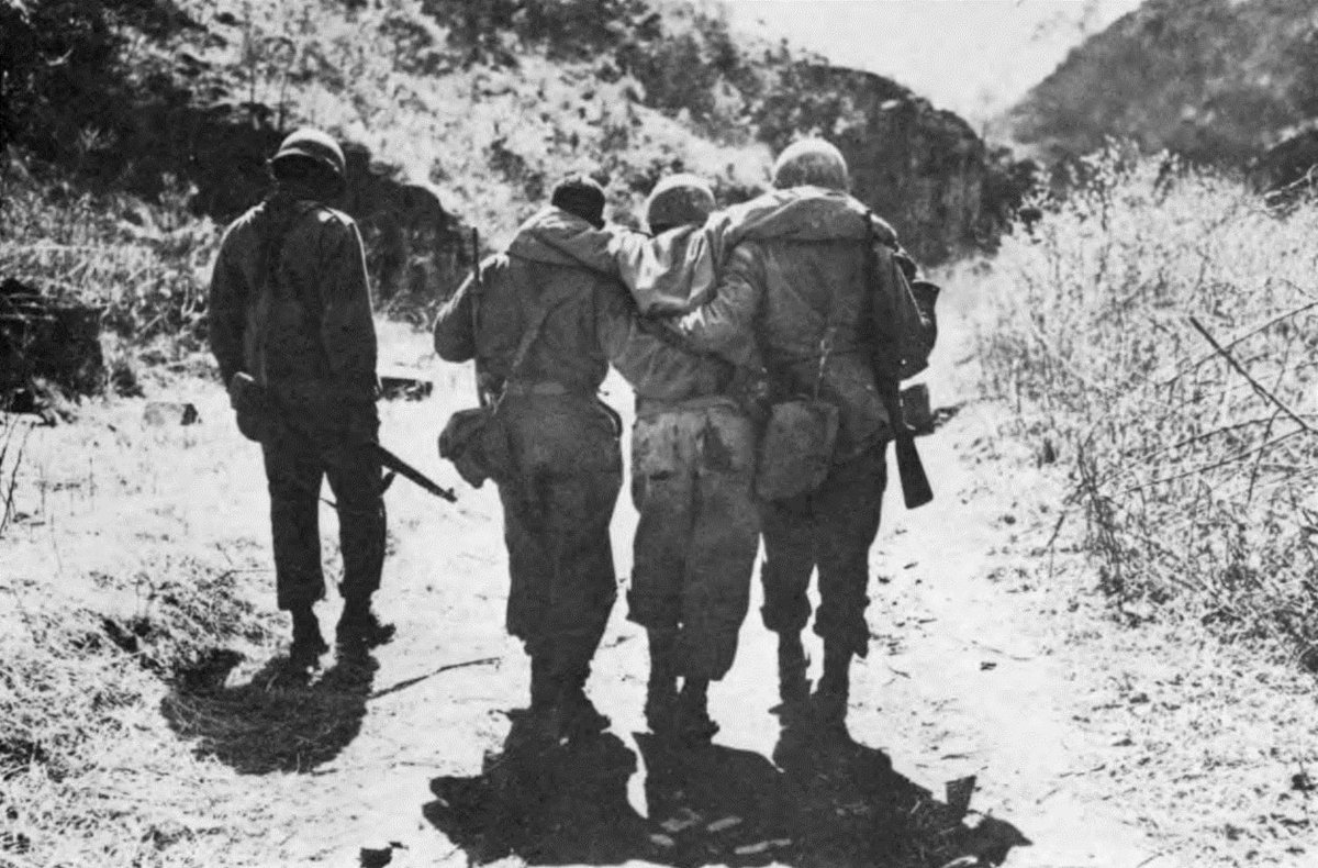 Only 314 U.S. soldiers were killed and 1,600 wounded between 22 and 29 APR; estimates of total Chinese and North Korean casualties numbered between 75,000 and 80,000 killed and wounded.

#KoreanWarHistory #ArmyHistory #MilitaryHistory @USArmy @TRADOC