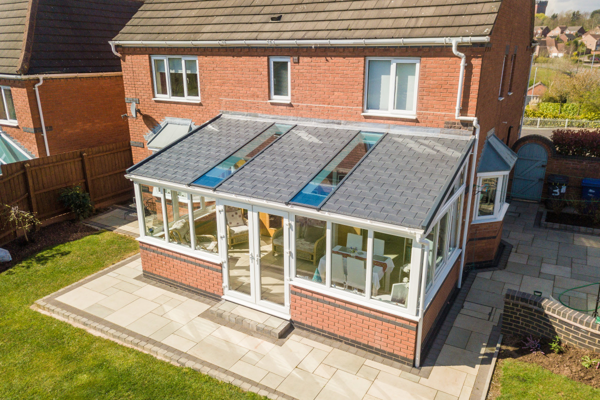 If you want a tiled conservatory roof that looks outstanding and provides incredible thermal performance, choose #Ultraroof 🏠
.
.
.
#TheSureGroup #SureThing #HomeImprovements #NorfolkBusiness #HomeSweetHome