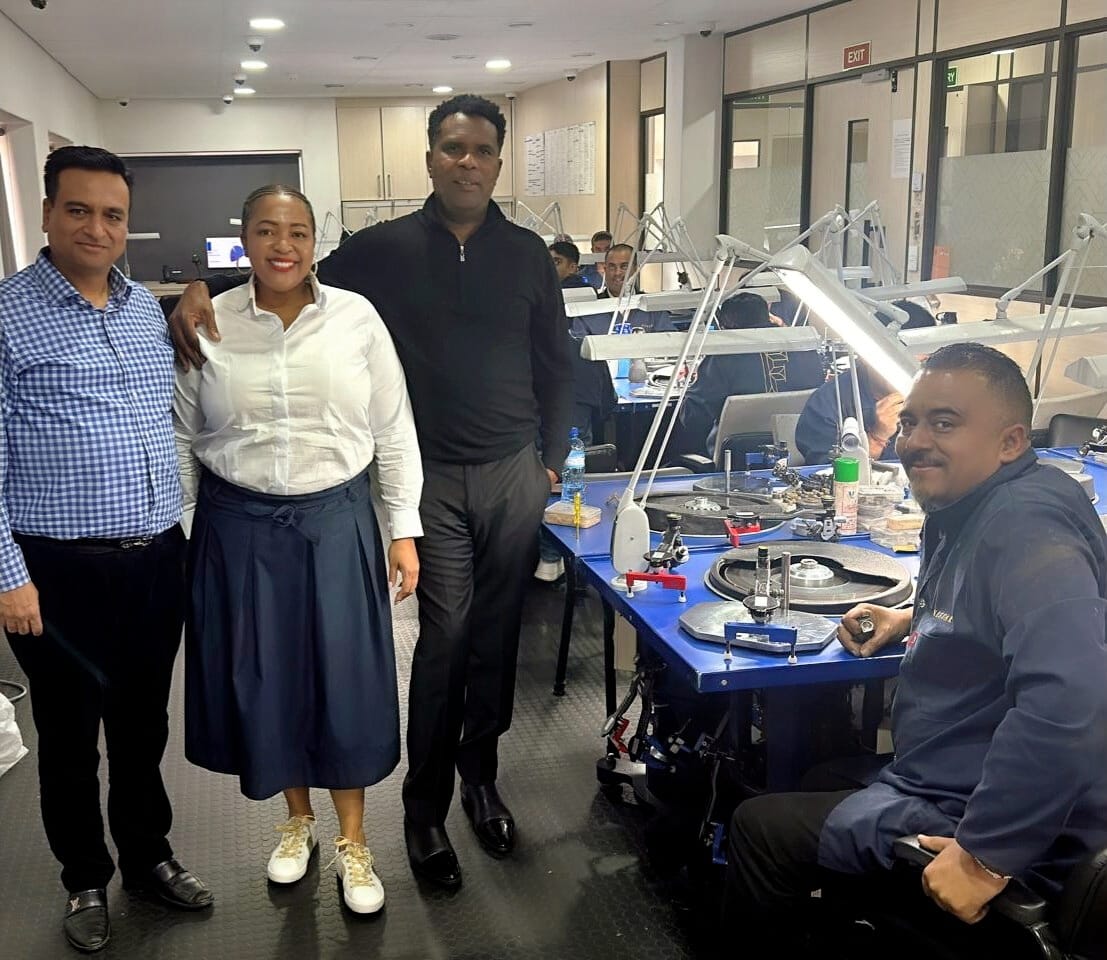Today the CEO, Ms Nosiphiwo Mzamo Visited Finestar Diamond cutting and polishing factory based in Rosebank. Mzamo is committed in ensuring that the entity strengthen its clients relations. 
#clientrelations 
#PartnershipsMatter