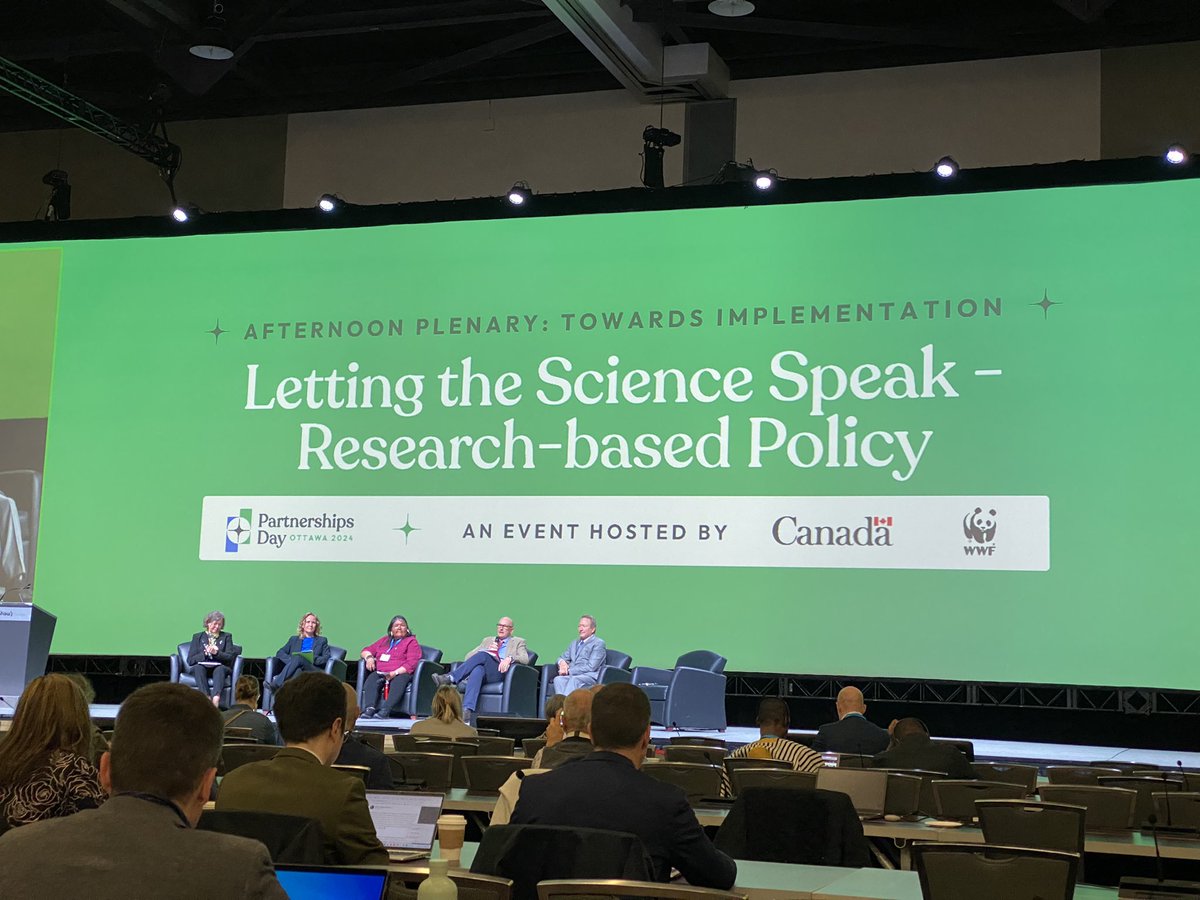 The Partnerships Day of #INC4 reconvenes this afternoon with a panel composed of scientists. @ProfRThompson of @ScientistsCoa: “Let’s not fail in INC-4. Let’s move forward with a legally binding treaty grounded on science!” 🔬🧐 #PlasticsTreaty #BreakFreeFromPlastic