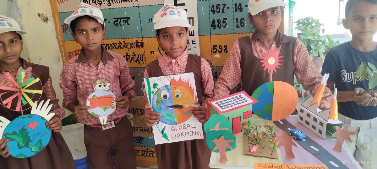 GodhauriP's tweet photo. Earth day celebration 
@CEEahmedabad 
@GenCant 
@IUCN_forests 
@GretaThunberg 
@UNinIndia 
@basicshiksha_up 
@DmSitapur 
@BsaSitapur 
@DEFCCOfficial 
@ajayvikramsing1 
@Ayush_journo 
@beo_bhaluani 
@CEEahmedabad 
@jawasthis 
@kr_suraj_BEO 
@narendramodi 
@durgeshjagran https://t.co/A4EvC25VqH