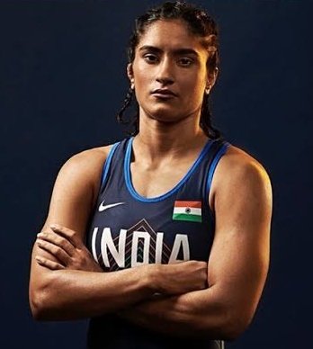 Rakhigarhi is just over 100 kms away from Vinesh Phogat's village in Charkhi Dadri.Apart from the curly hair , the features are strikingly similar cc @MalikAshutosh