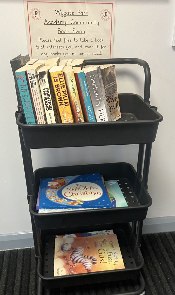 Our school community book swap not only inspires #ReadingForPleasure but also supports our #GreenPledge 📚🌎

Our book swap is in the foyer outside the school office, come and take a look 👀

@MissStanley19 @MissThompsonWA #WygateWay #REACH