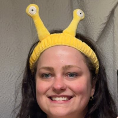 AlexaNewbrough's tweet photo. #NewProfilePic https://t.co/ww4Zlet6mk