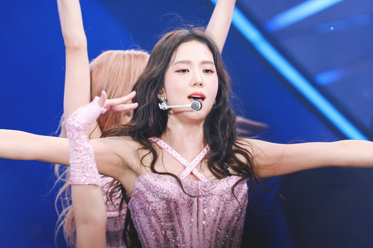 230422 Coachella Week2
#BLACKPINK #JISOO #블랙핑크 #지수
<a href="/BLACKPINK/">BLACKPINKOFFICIAL</a>