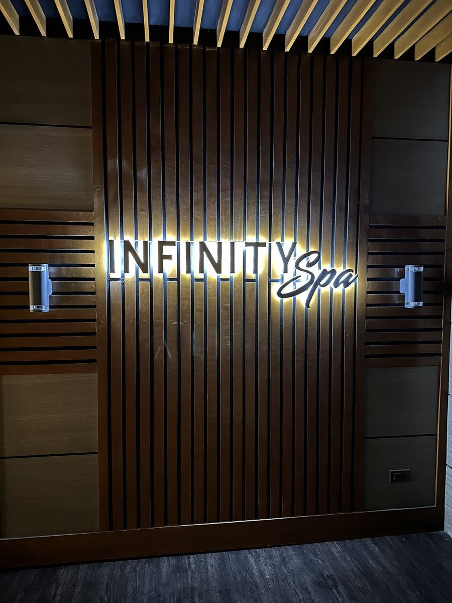 raysonable's tweet photo. Kala ko saglit lang ako di nakabalik ng Bay Area. 2 years ago pa pala last ko. Iba talaga pag @infinity_spa_ph relax na masaya pa dahil sa customer service! โบ๏ธ
#InfinitySpa
#SkinHub https://t.co/eOTrjx8KKh