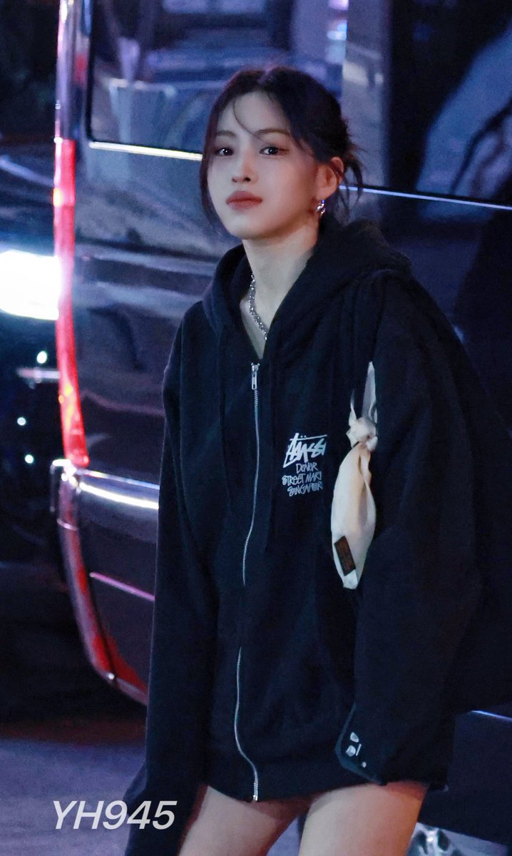 Ryujin moments that could kill a sapphic tweet media