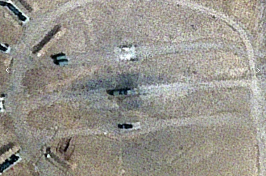 New satellite imagery suggests #Israel hit a #Russia-made S-300 radar system stationed at #Isfahan's airport/airbase -- normally used to defend the #Natanz nuclear facility. apnews.com/article/iran-i…