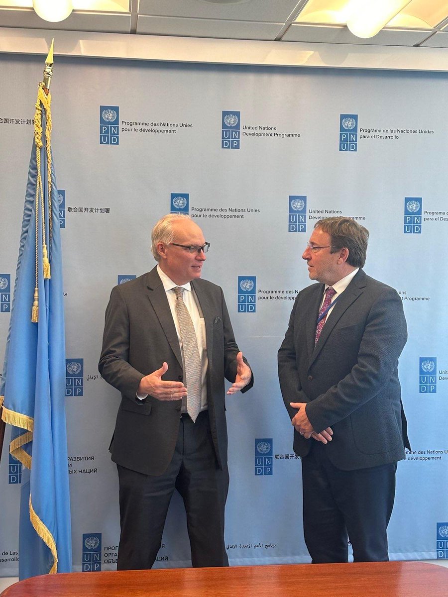 #USEnvoyYemen Lenderking met with @UNDP Administrator Achim Steiner to discuss a range of humanitarian priorities, including resolving the cleanup and disposition of the FSO Safer.