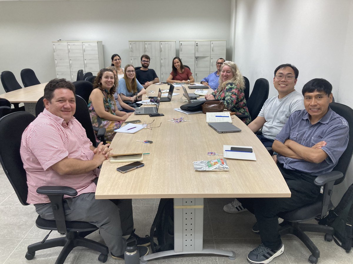 First preparation meeting with the UFC team at Fortaleza @DRYvER_H2020. Going through a rich agenda for the next 2 weeks: drying river networks, ecosystem services and values and co-construction of desirable future with local stakeholders 🤩🤩🤩