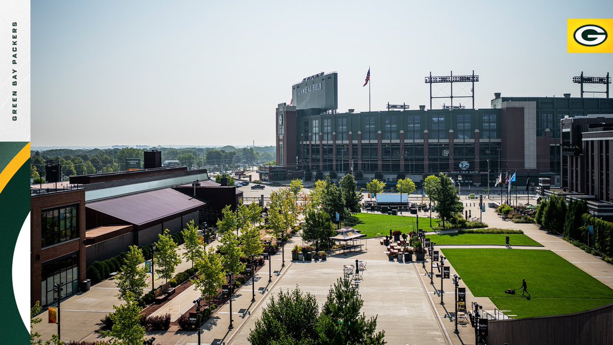 .@titletown is kicking off summer with a FREE concert featuring singer-songwriter @BebeRexha! More info on the Summer Fun Days Showcase 🔗: pckrs.com/7402ucma