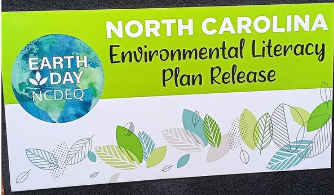 Great way to celebrate #NCEarthDay! @ncdeq <a href="/SecretaryBiser/">Secretary Elizabeth Biser</a> joined our office, @EENConline, representatives from <a href="/ncpublicschools/">NC Public Schools</a> and other partners at @lhecmes to release the 2024 North Carolina K-12 Environmental Literacy Plan. More details coming soon! eenorthcarolina.org/north-carolina…