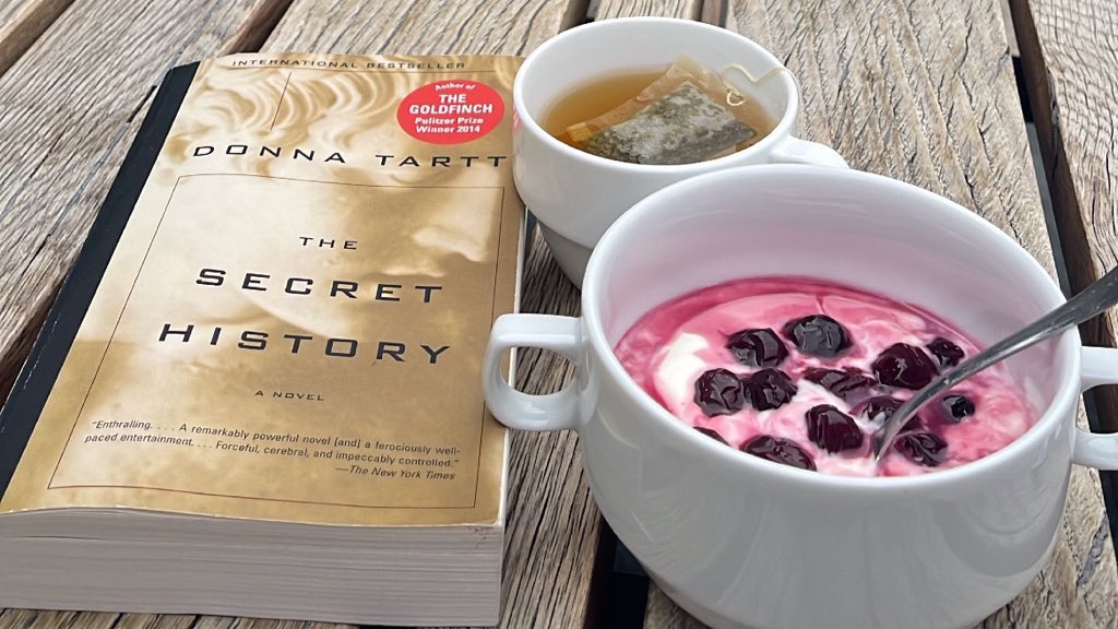 siriusenti's tweet photo. hello! new to #booktwt &amp; looking for mutuals x

she/they, eighteen
⛧ i read everything, but fav genres are historical fiction &amp; greek mythology!
⛧ all time favs are: a little life, the secret history, tsoa &amp; bable!
interact to be moots <3
rts are v much appreciated x

my pics! https://t.co/2DgqM9yEUp