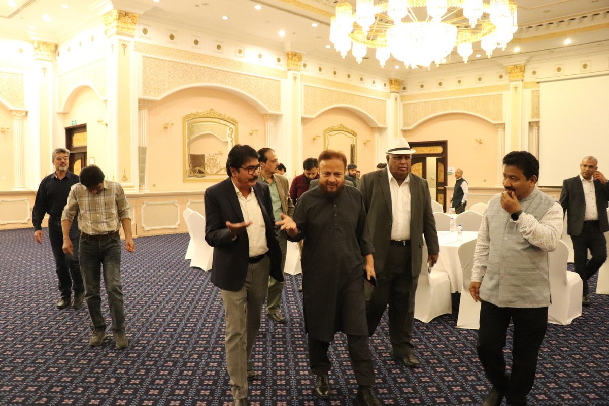 It is always a pleasure meeting the #IndianDiaspora in #Riyadh and Particularly when the #PoliticalTemperature back home in India Heated to a Boiling Point