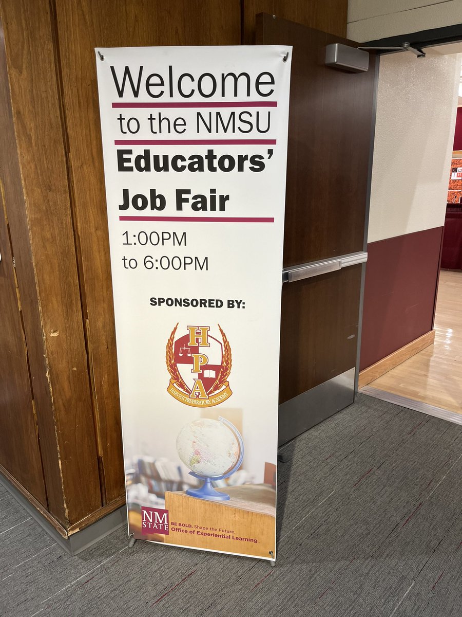 Happening now Asst. Superintendent Deby Valadez recruiting @nmsu Come join our amazing  @GESD40 Team! Voted #1 School
District in Glendale, AZ 4 years in a row!
