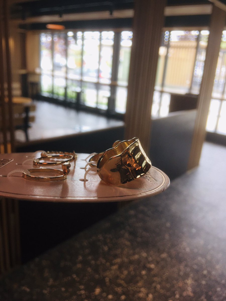 #HAPPYHOURTIME #LAMODE
#crokssonofficiel✌️