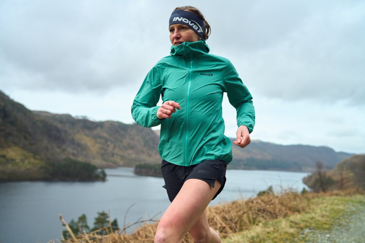 💥 Check out the new @inov_8 Stormshell waterproof jacket V2. 💧Stay dry in the heaviest rain with the STORMSHELL V2, a high performance waterproof running jacket built for intense training and racing. centurionultrarunningstore.com/search?q=inov8 #centurionrunning #centurionstore