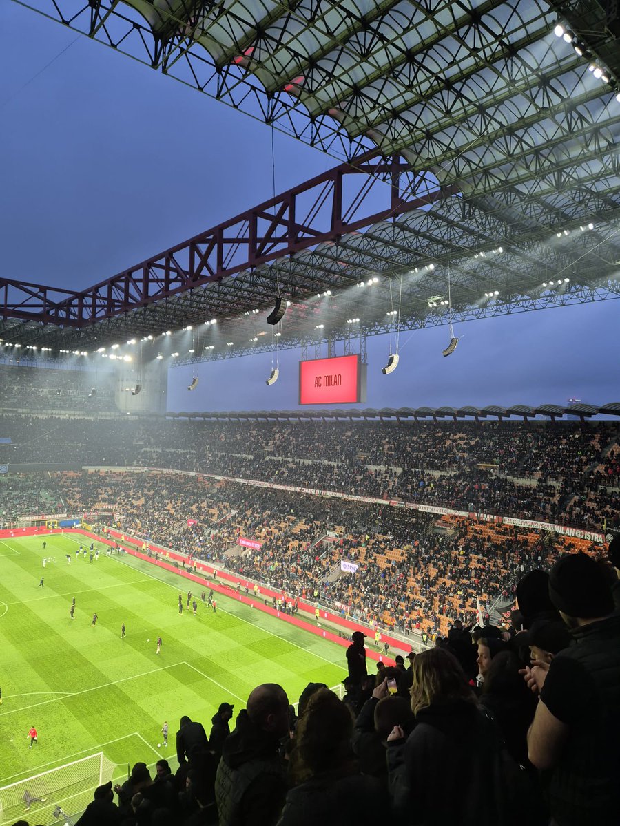 You can’t beat this view. #SempreMilan