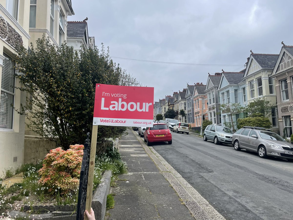 Boards are going up all across the City for our great @PlymouthLabour candidates. Cracking day talking to local residents who have asked us to stick a board in their garden. Drop me a message if you’d like one #LE2024 #LocalElections2024
