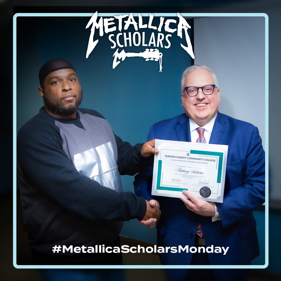 April is #NationalWeldingMonth, so we’ve got to shout out a special welding program this #MetallicaScholarsMonday!

Hudson County Community College does so much to provide paths to a brighter future through workforce education. 🧵

#AWMH #MetallicaGivesBack