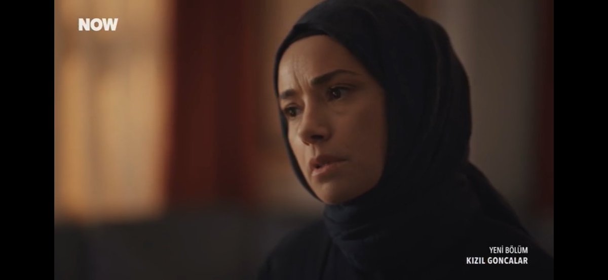 “Hastaysa da bunlar hasta etmiş” 
zeynep go girl 💪🏻
#kızılgoncalar #cünzey