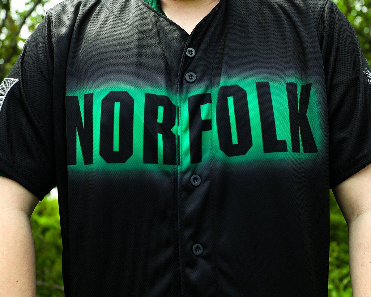 NorfolkTides's tweet photo. Introducing our 'Tribute to Special Warfare' uniforms ⚫️🟢
This Saturday, April 27th, we will wear these special hats and jerseys to honor local Special Warfare Operators which will benefit related charities.

https://t.co/nSpIsdVx9H https://t.co/lJxFrwdkNj