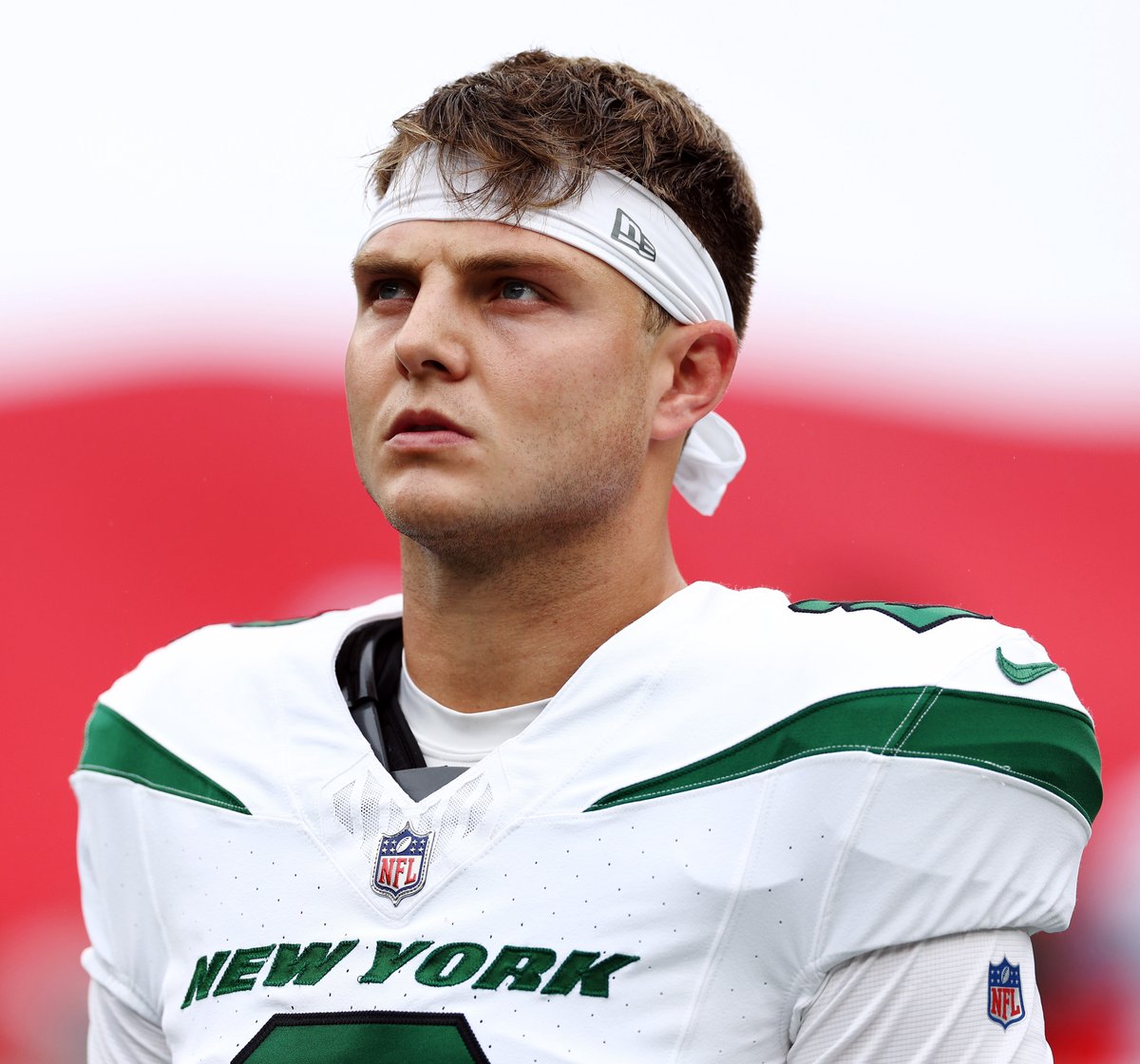 BleacherReport's tweet photo. Zach Wilson has been traded to the Denver Broncos, per @TomPelissero https://t.co/Jcz2QWWBV4