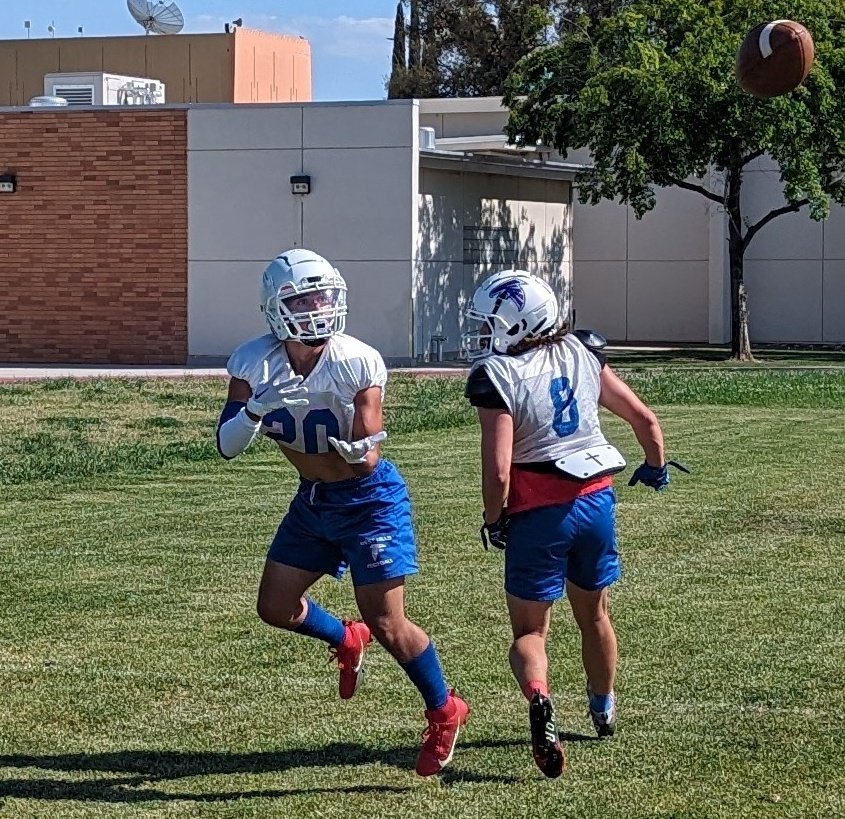 Justin Berna tweet media