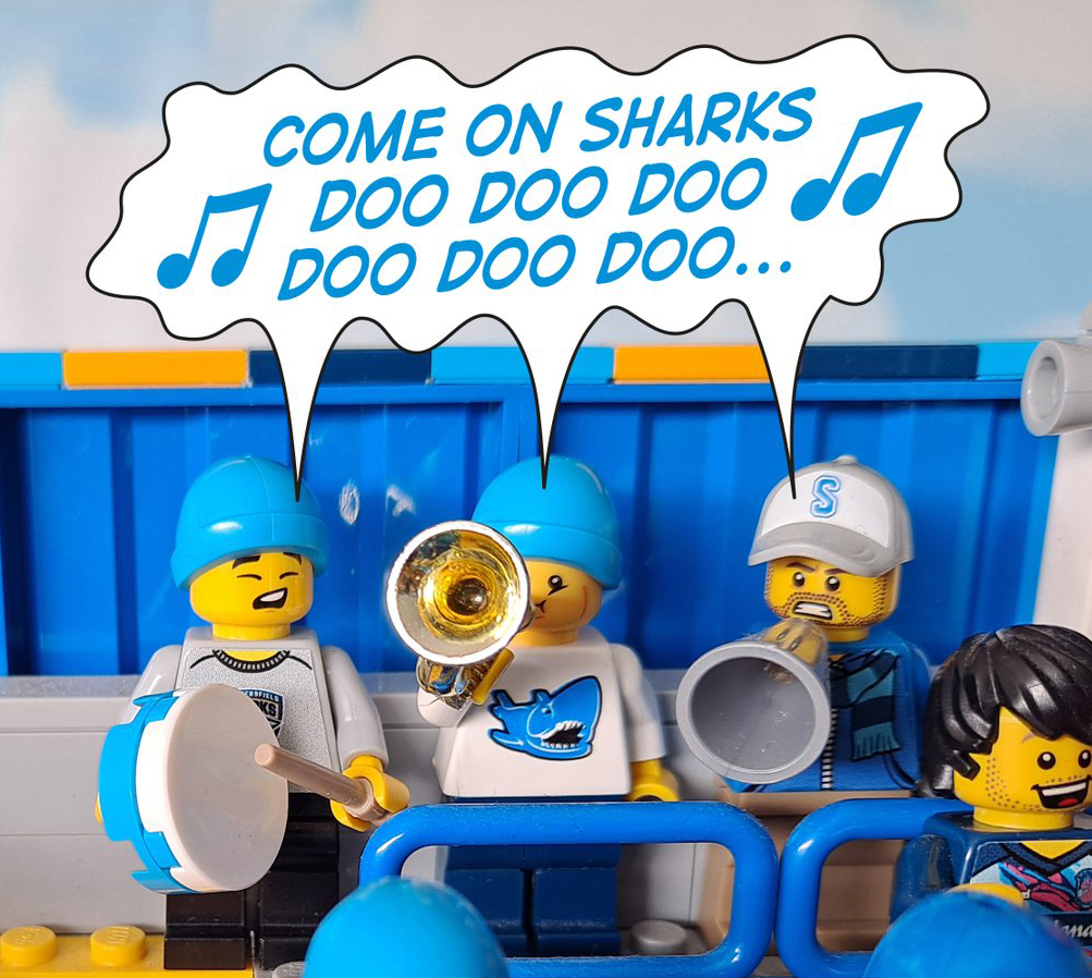 studdersfield's tweet image. 34mins – Brickstand have been having a sustained bit of possession here... but the crowd getting behind the Sharks...
🔵 0-0 🔴
#BrickFootball #HerGameToo #PlayUnstoppable #LEGO