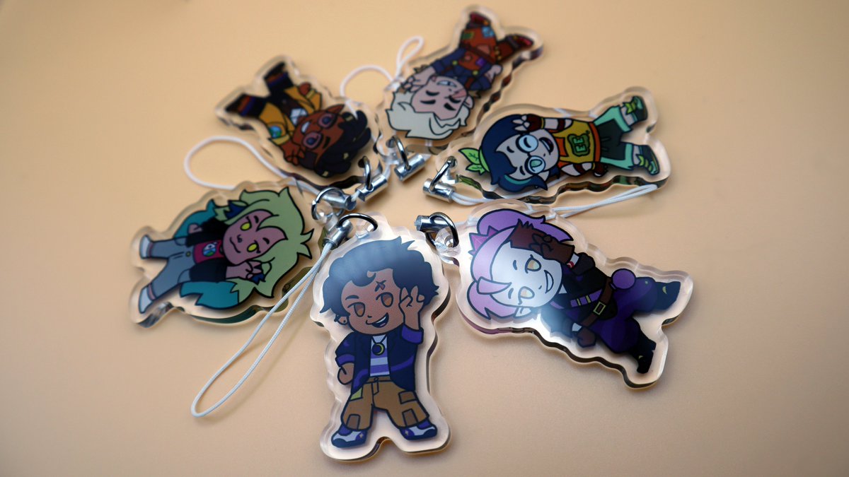 RTs💙 hexsquad charms are now in-stock! you can grab them at my Shopify or Etsy :3 

 #TheOwlHouse