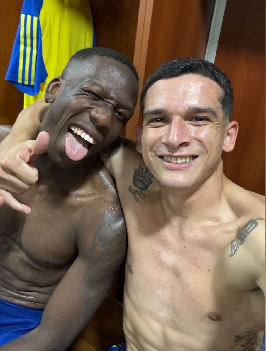 El 3 y el 4. 👊 Qué puntaje les pondrías a cada uno? #BocaJuniors #Boca #CABJ #Advincula #Blanco #Bombonera #FrentePopularXeneize