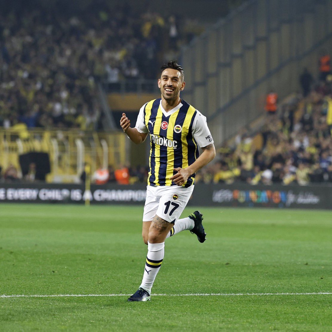 GOOOOOOOOOOLLLLLLLLL ULAN KADİFE BİLEKLİ İRFAN CAN HASTASIYIZ BE HASTASIYIZZZZ!