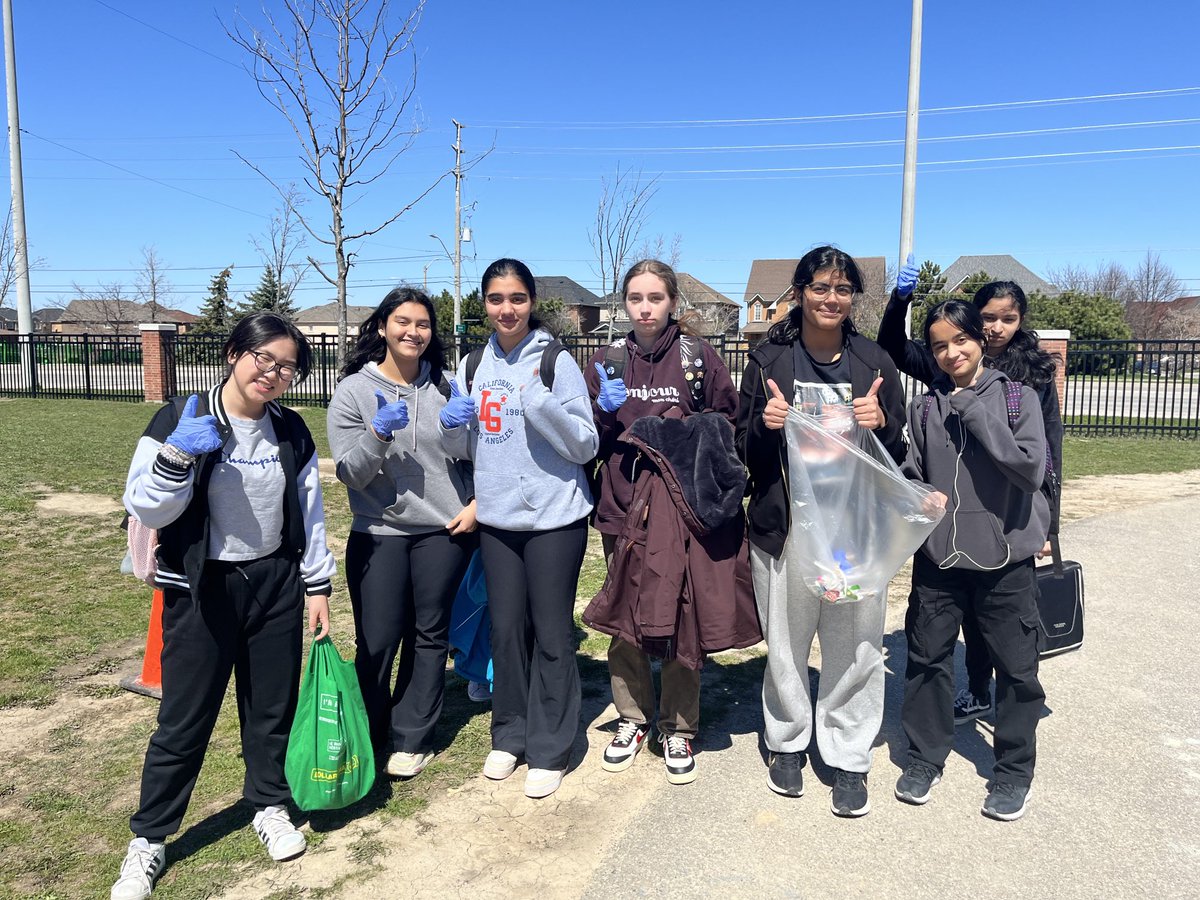 Happy Earth Day 🌎 ⁦@TribuneDrive⁩