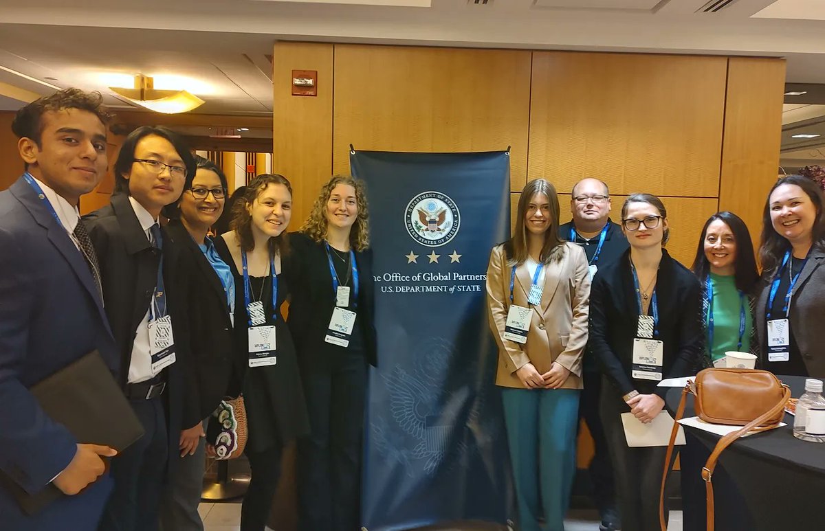 purduehonors_st's tweet image. and the Research Unit at the John Martinson Honors College. 

Keep an eye out for their retrospective on this visit in our upcoming magazine!  #forgemagazine 

#purduejmhc #purdue #purduehonors #honorseducation #diplomacy #historicpreservation #culturalheritage 3/3