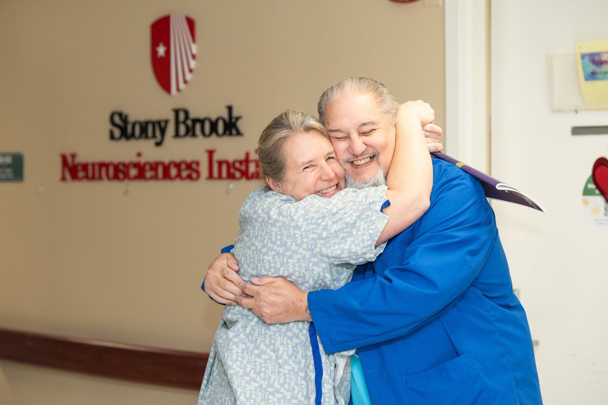 It's National #VolunteerWeek! We are filled with gratitude and admiration for the incredible individuals who generously give their time and energy to support our patients and their families. ❤️ #ThankYou #WeAreStonyBrookMedicine