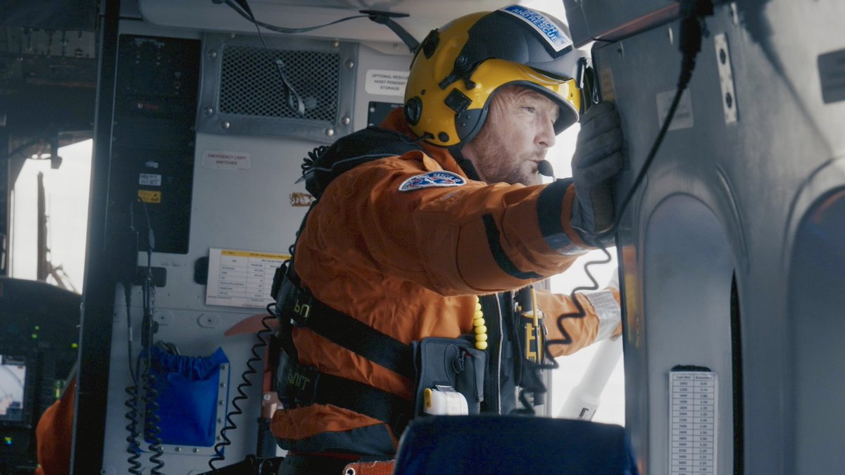 The Coastguards are back in action, with a new series that will have you on the edge of your seat 😱 🚁

📺 Coastguard: Search &amp; Rescue SOS, Sunday 8pm