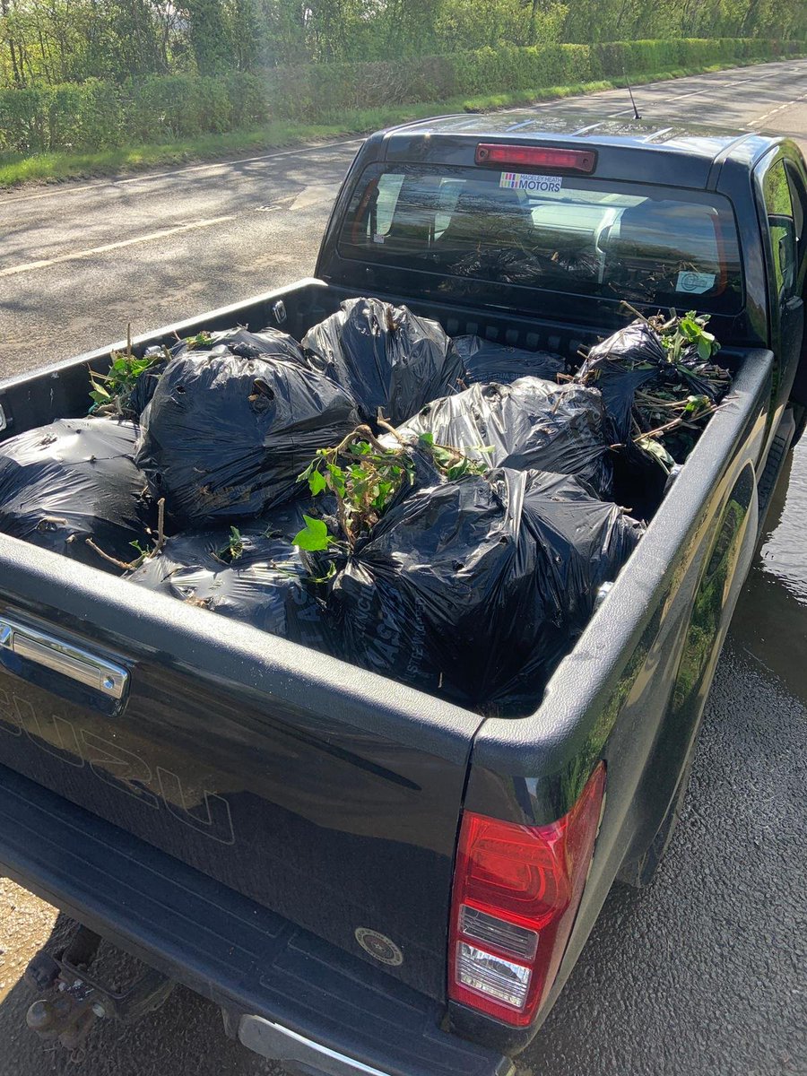 Two truck loads of garden rubbish thrown into a hedgerow on the A5199 on the Althorp estate today. 
Great job removing it all by Jack W.  Althorp's conservation officer. 👏👏👏
Conservation@althorp.com #flytipping #trash