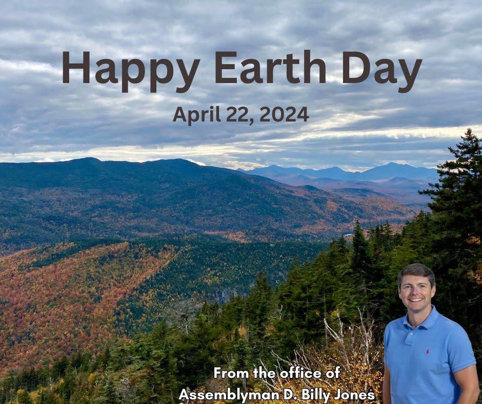 There’s no place to celebrate #EarthDay like the #NorthCountry. Ella & I would like to wish everyone a Happy Earth Day, & remember to do your part to protect our beautiful natural resources & ecosystems! (1/2)