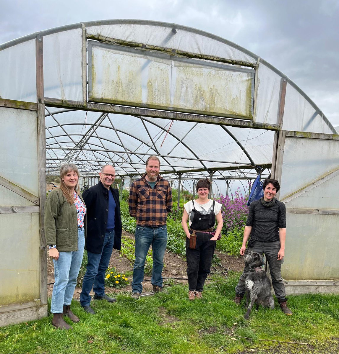 Brilliant visit to @ComrieCroft and Tomnah'a Market Garden today. If you want to escape for a few days for biking,nature, seeing,eating quality local food, seasonal flower growing and meeting fabulous people, this place is for you. m.comriecroft.com tomnaha.com